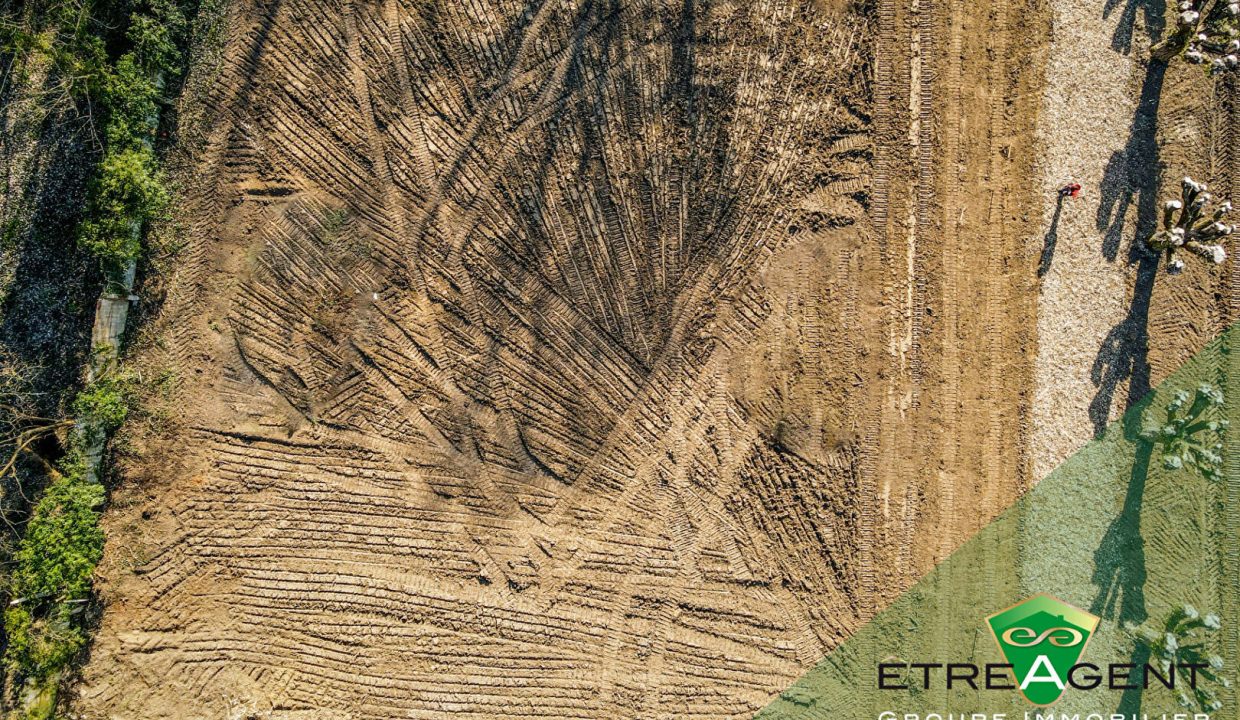 59055678c-45944