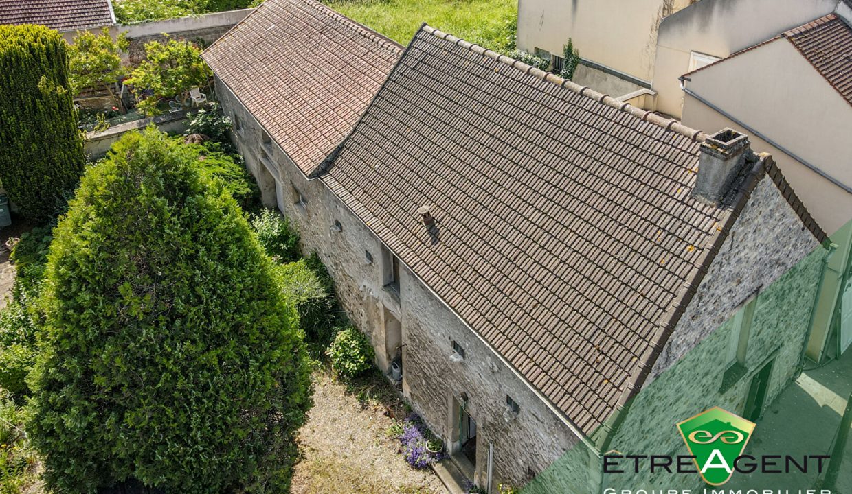 60896862f-52534