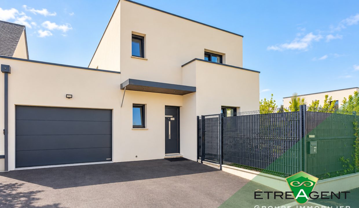 Maison 5 pièces 123 m² · à Soliers · 123 m² · 379 990 €